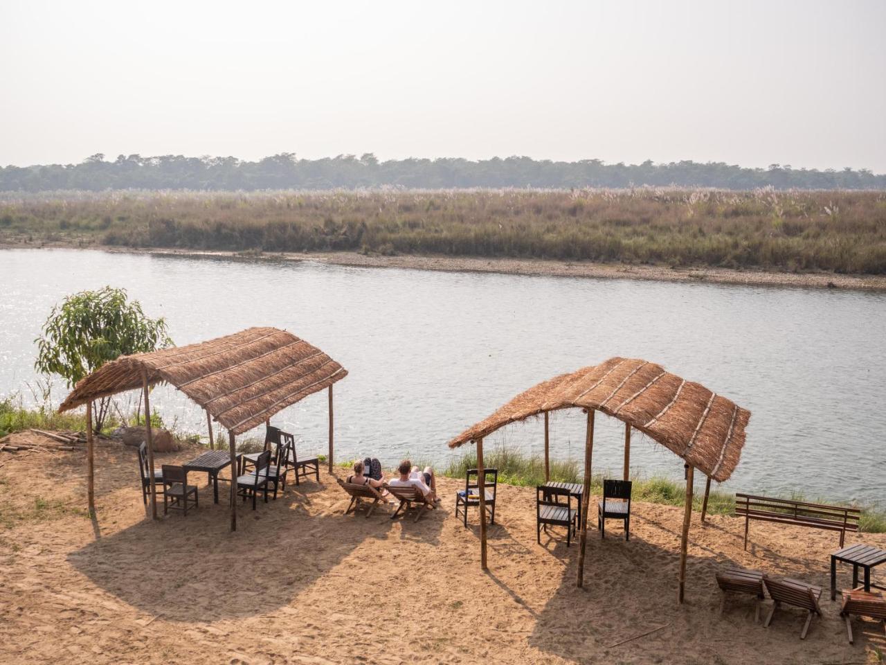 Отель Jungle Wildlife Camp Саураха Экстерьер фото
